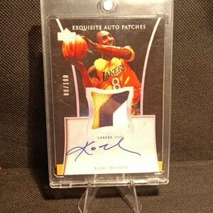 KOBE BRYANT Exquisite auto patch 8/100 reprint with autograph LA Lakers